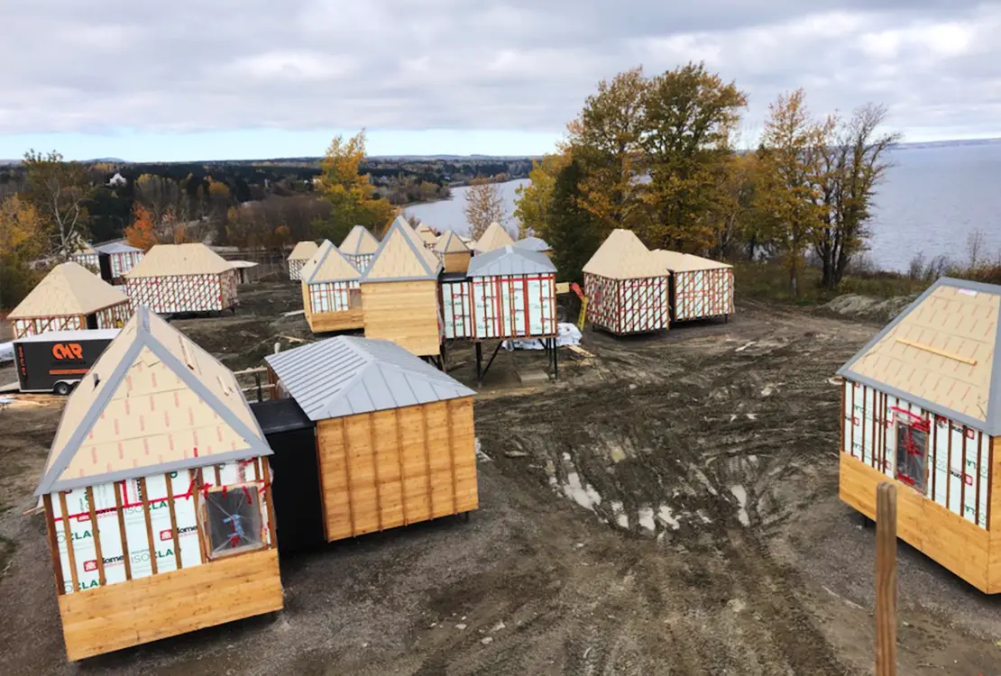 construction-commerciale-maisons-val-jalbert-cmr-construction